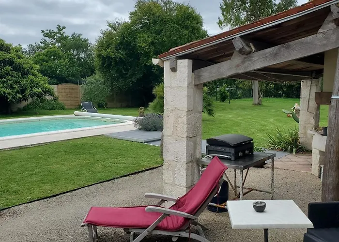 D Hotes La Barbee Frühstückspension 3*